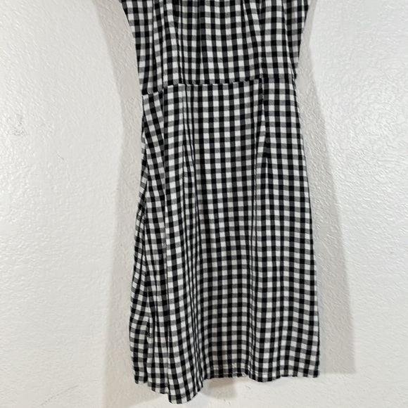 Hollister Gingham Off Shoulder White & Black Short Sleeve Dress Size XS New - Picture 6 of 9